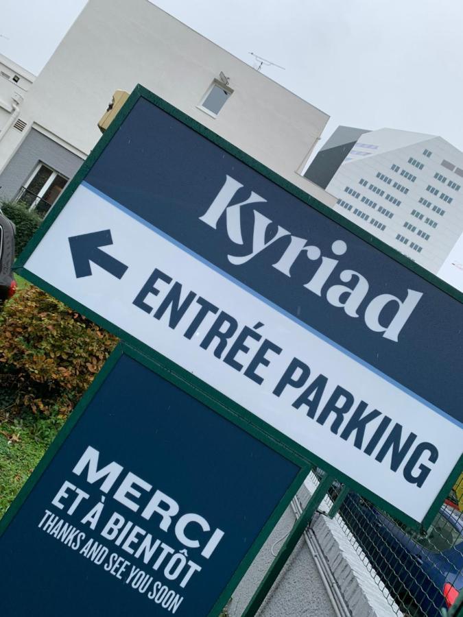 Kyriad Lille Gare - Grand Palais Экстерьер фото